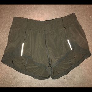 Lulu hotty hot short ll dark green